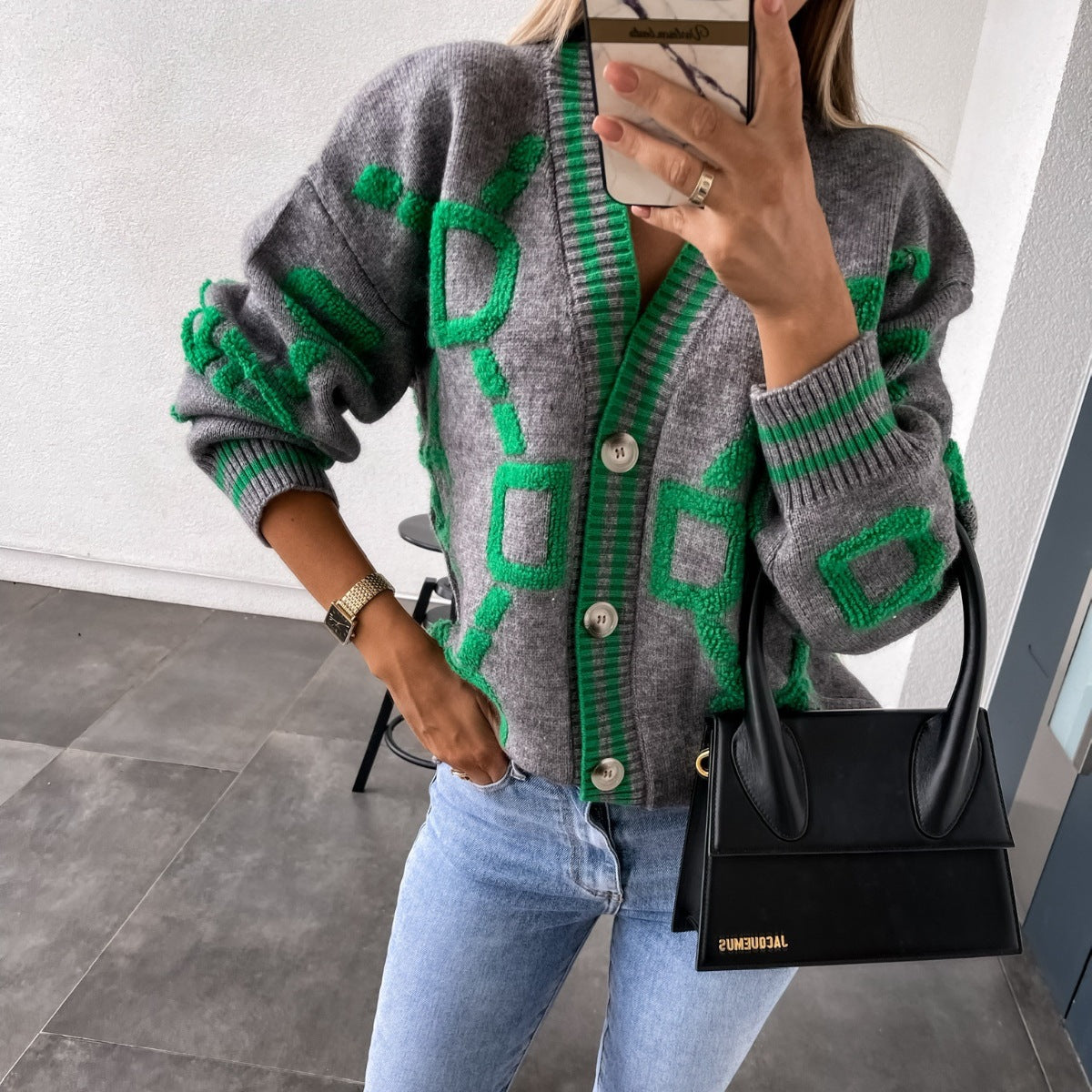 Damen-Strickjacke mit V-Ausschnitt, Color-Block, Buchstaben, geknöpft, casual