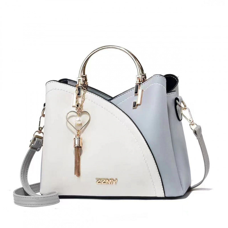 Large-capacity two-tone shoulder bag