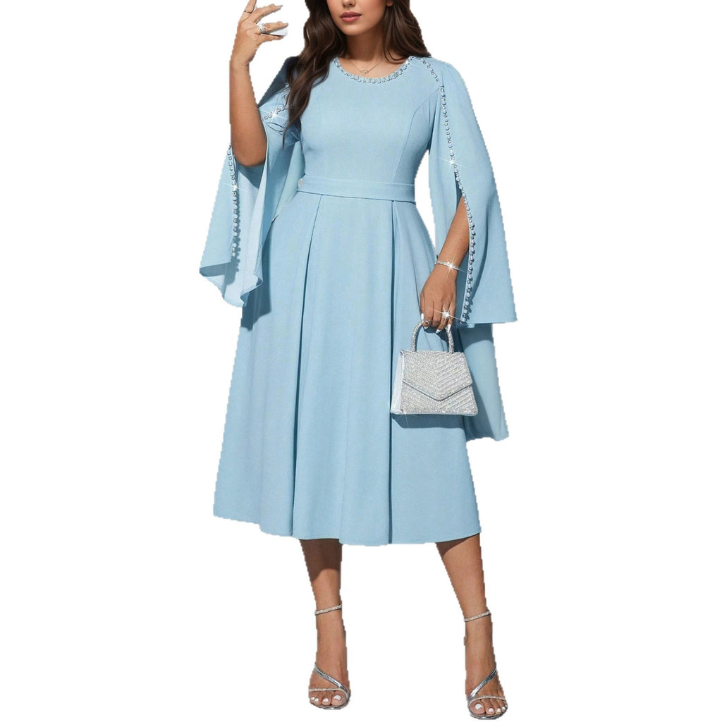 Robe grande taille à col rond et détails perlés – XL à 4XL