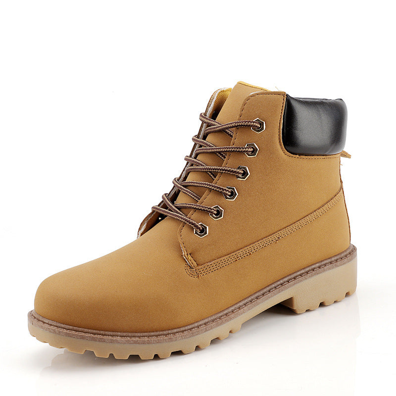 Bottines homme à lacets et semelle crantée