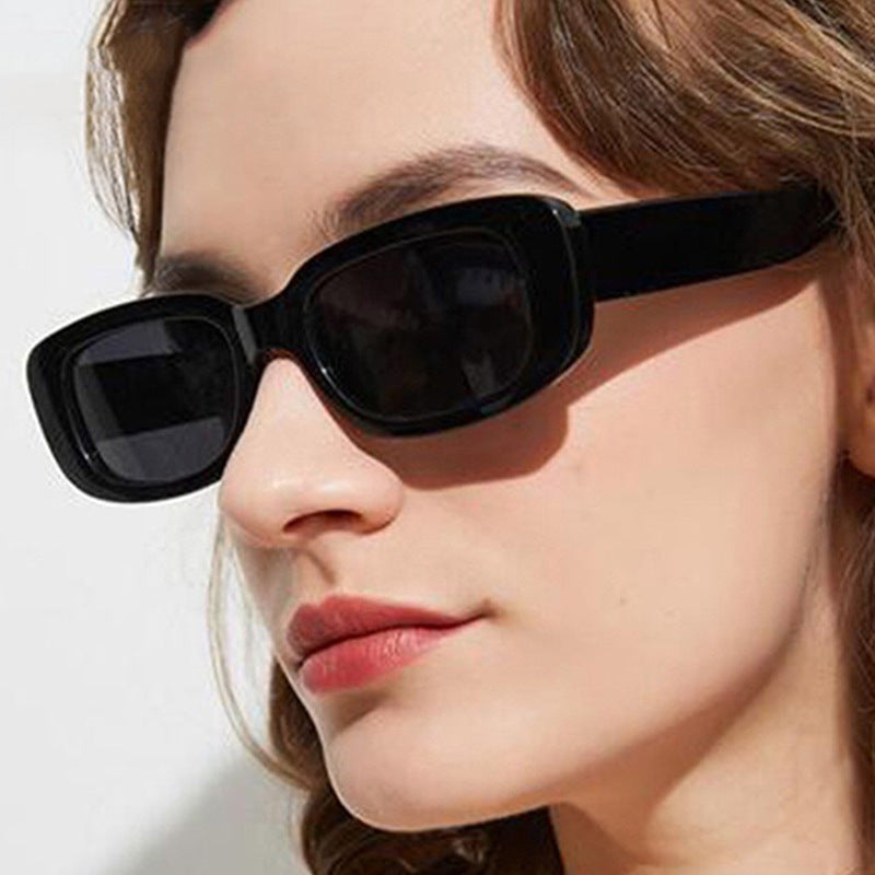 Kleine quadratische Sonnenbrille – Streetwear, Punk & Sweet Cool Stil Unisex