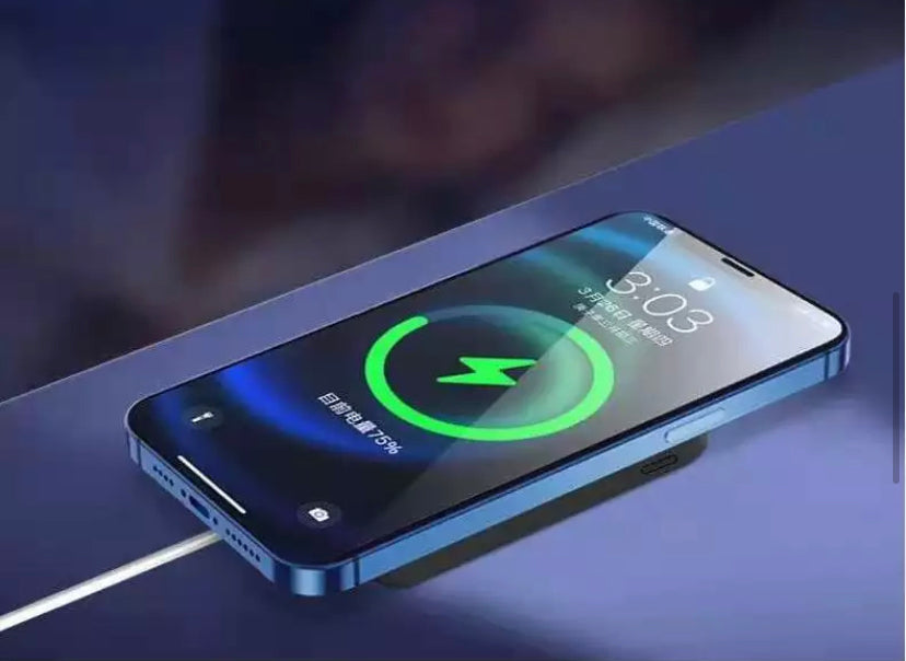 Batterie de secours sans fil magnétique – recharge rapide