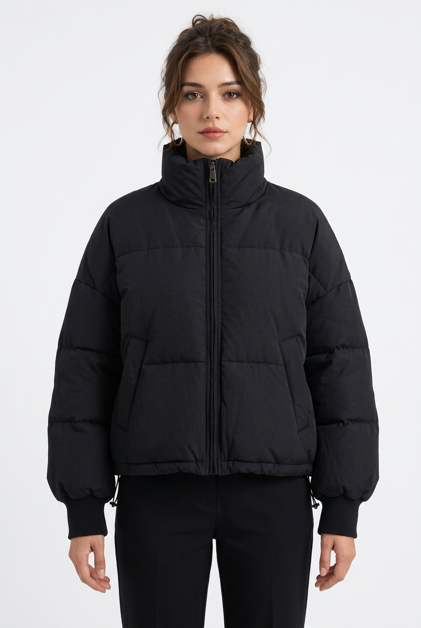 Doudoune courte femme à col montant et fermeture zippée