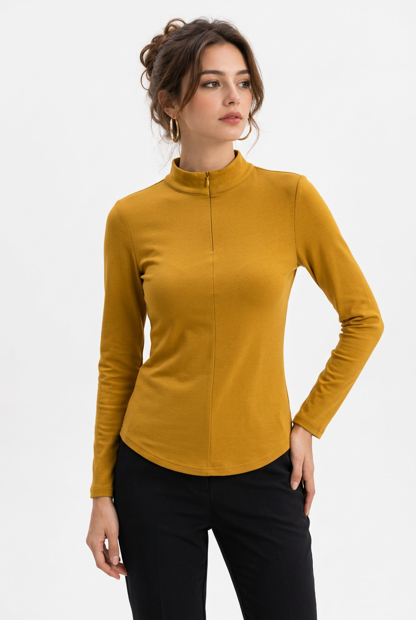Top Demi-Zip Col Montant Manches Longues – Coupe Ajustée