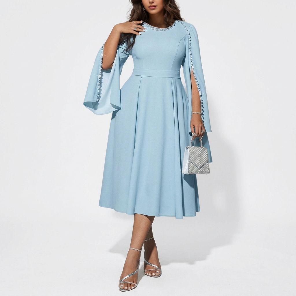 Robe grande taille à col rond et détails perlés – XL à 4XL