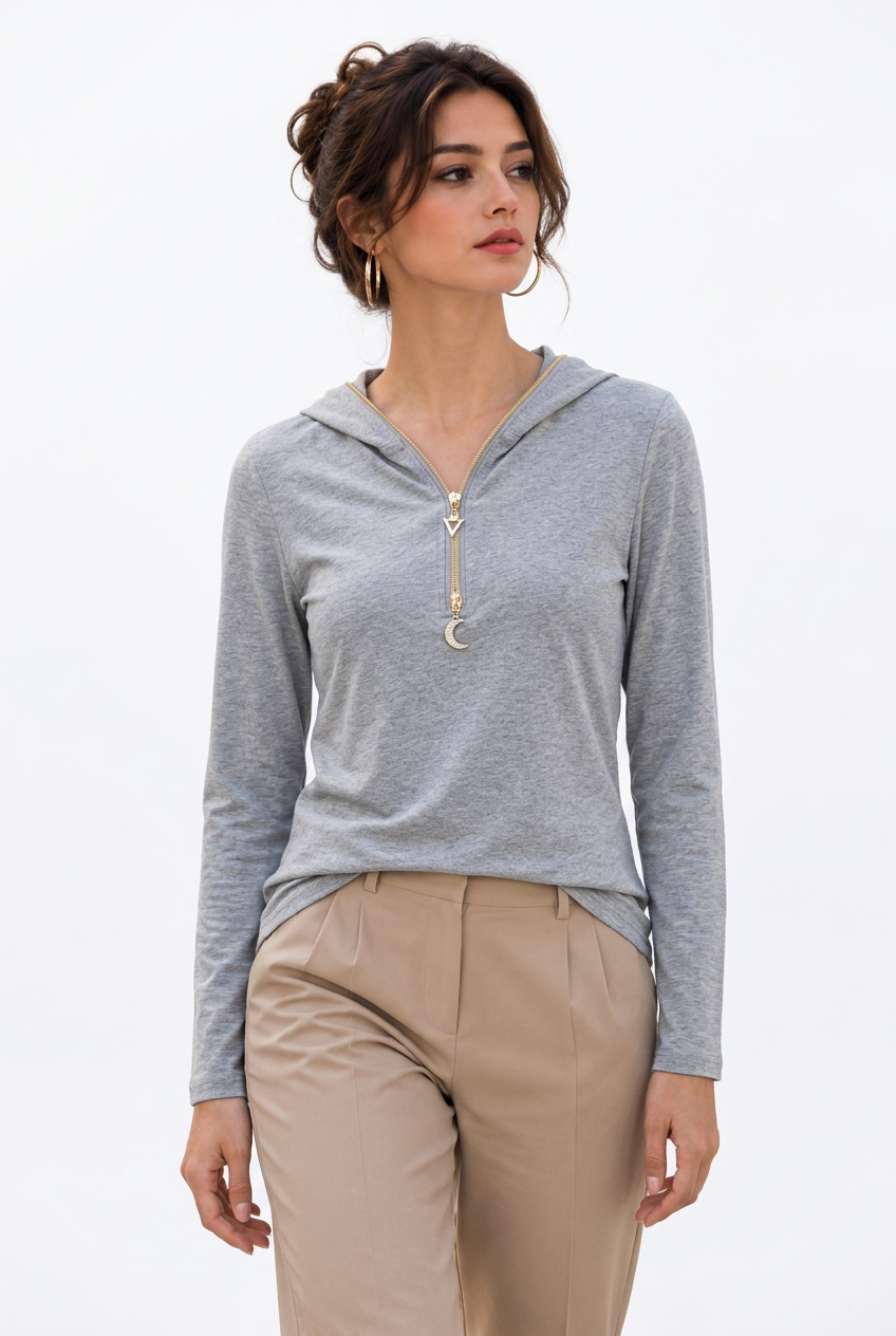 Haut femme à capuche et demi-zip doré