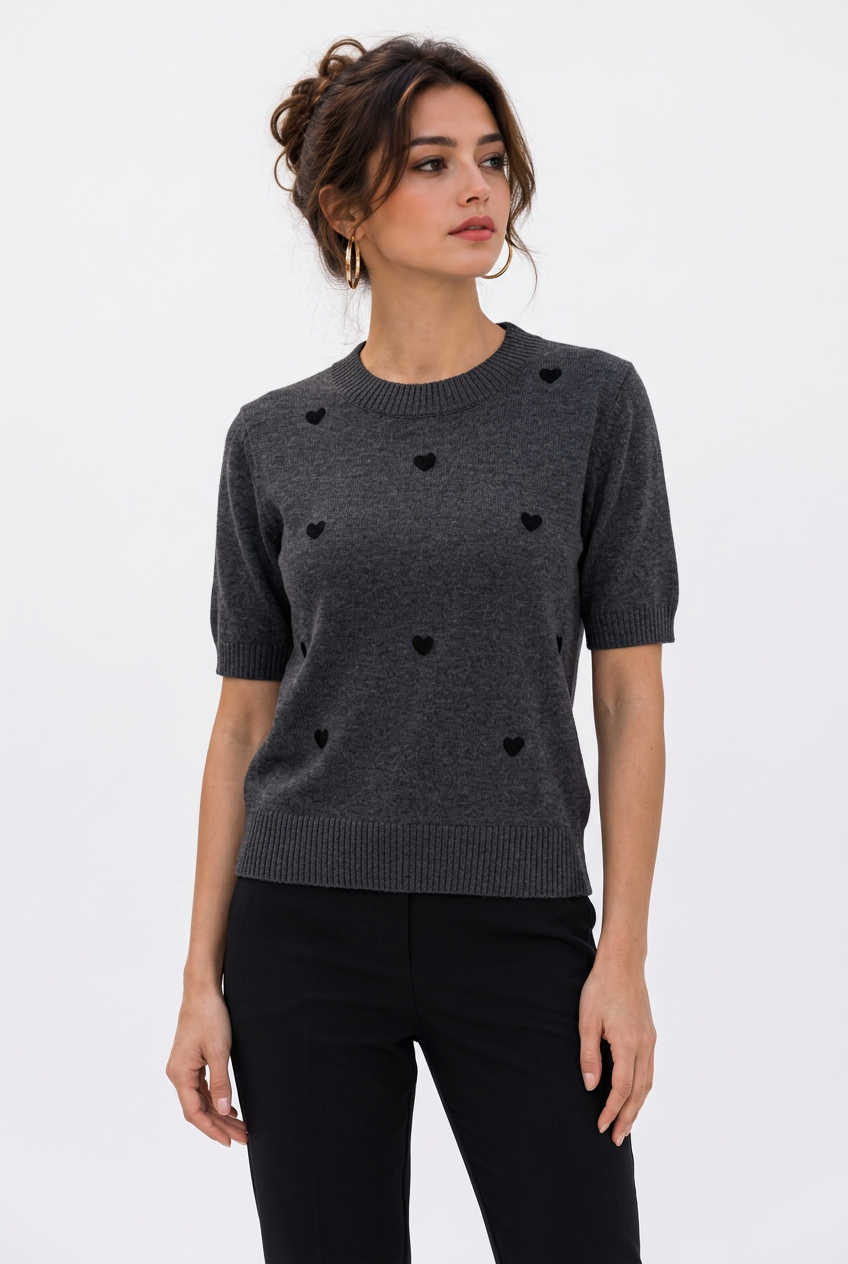 Pull Manches Courtes Maille Fine Motifs Cœurs – Col Rond