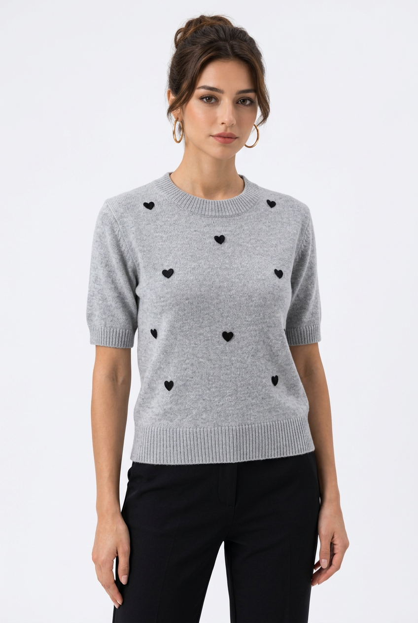 Pull Manches Courtes Maille Fine Motifs Cœurs – Col Rond