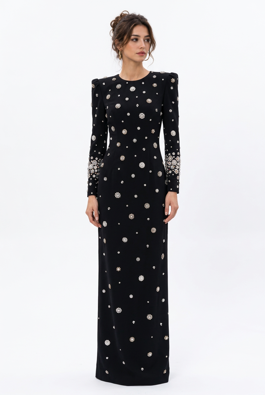 Robe longue de soirée à ornements brillants et manches longues