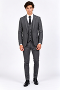 Costume homme trois pièces à coupe ajustée