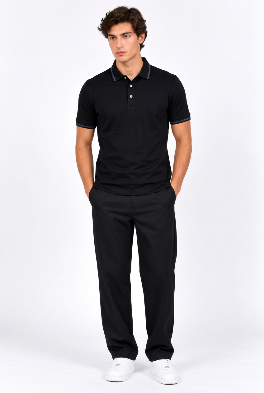 Jeff avec le polo noir