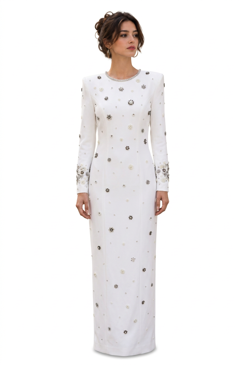 Stéphanie avec la robe blanche